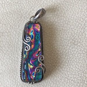 Sterling silver pendant with glass